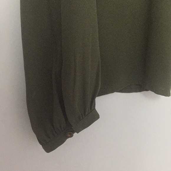 Banana Republic Heritage Blouse - Picture 5 of 10